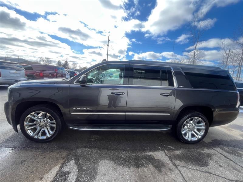 GMC Yukon XL  2017