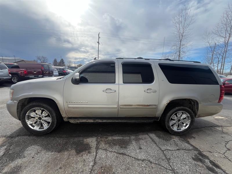 Chevrolet Suburban  2009