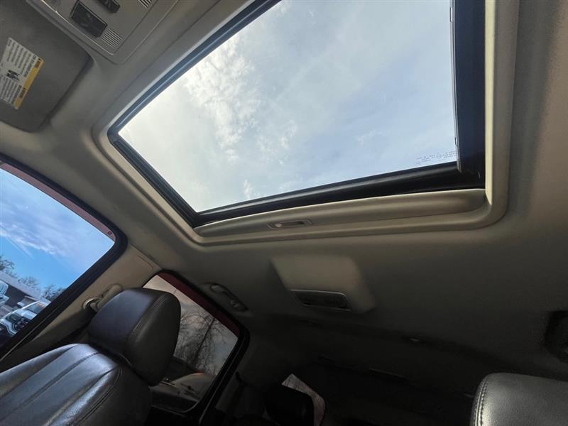 Chevrolet Suburban  2009