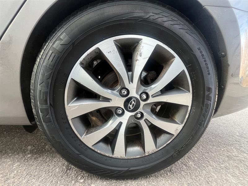 Hyundai Accent  2017