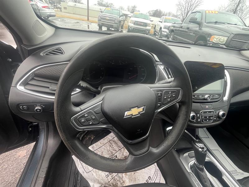 Chevrolet Malibu  2019