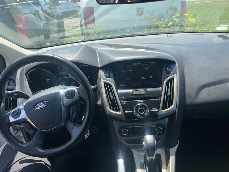 Ford Focus  2012