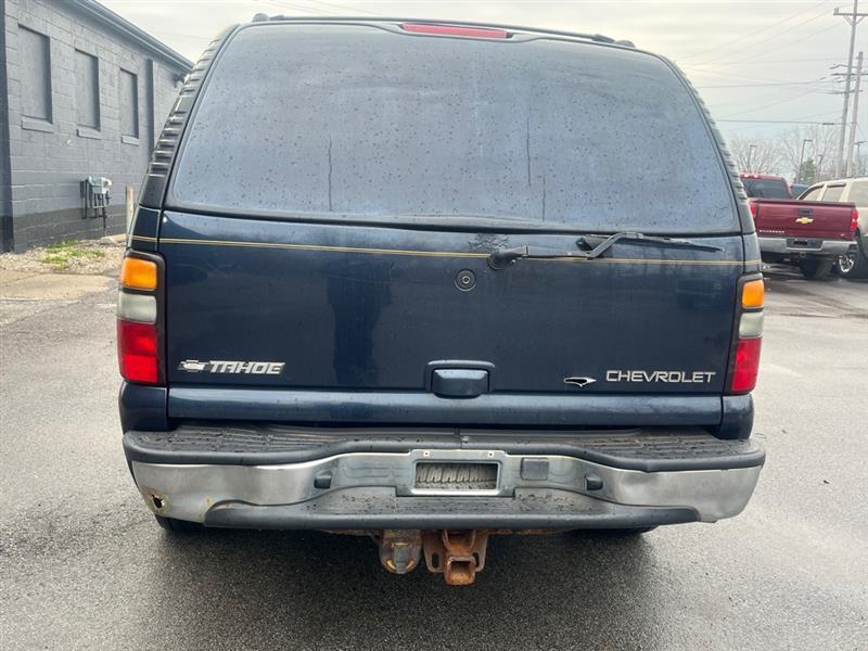 Chevrolet Tahoe  2004