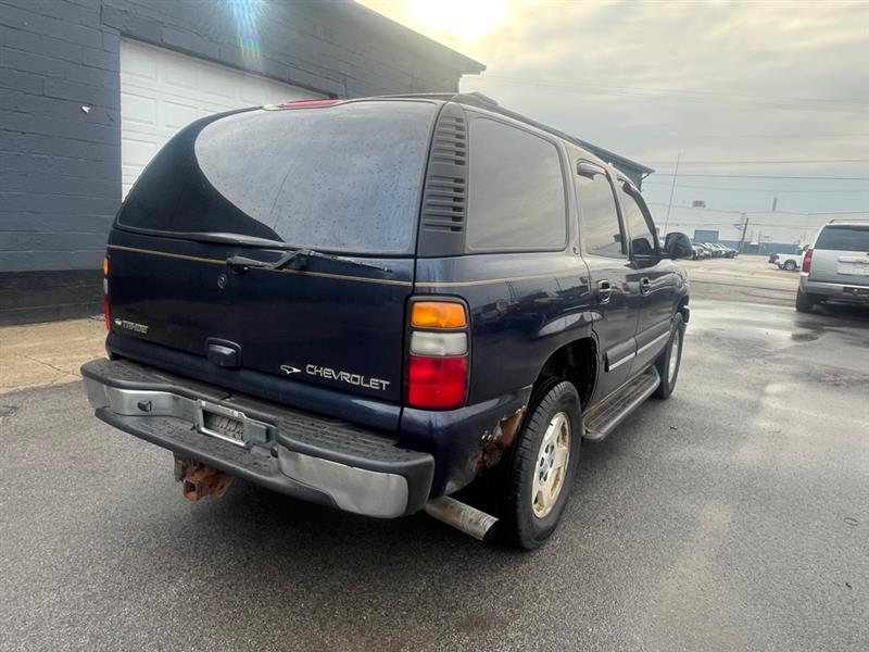 Chevrolet Tahoe  2004