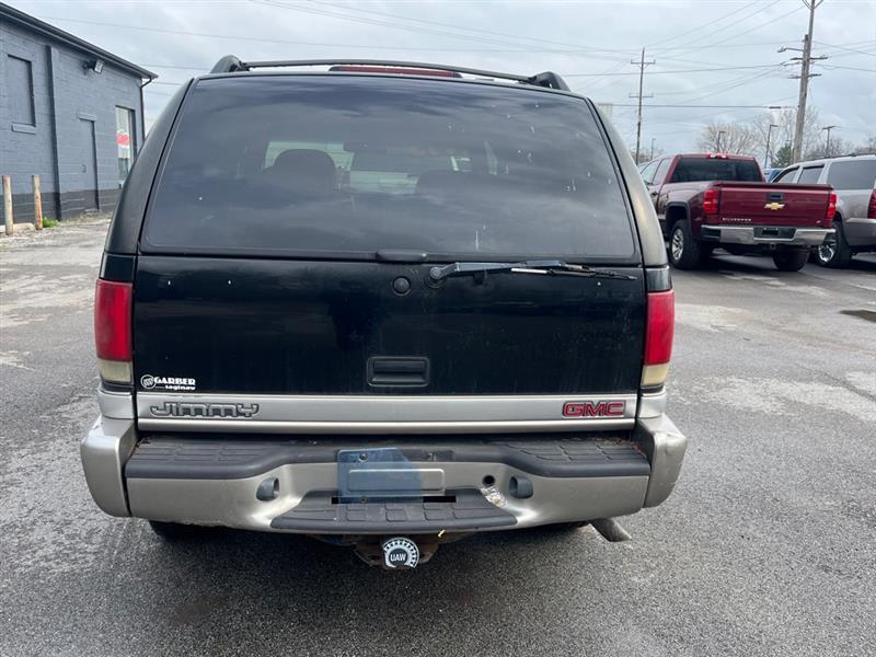 GMC Envoy Base 2000