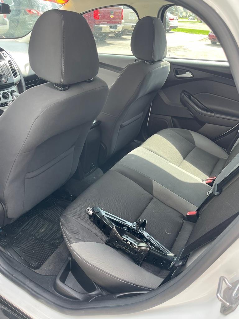 Ford Focus  2014