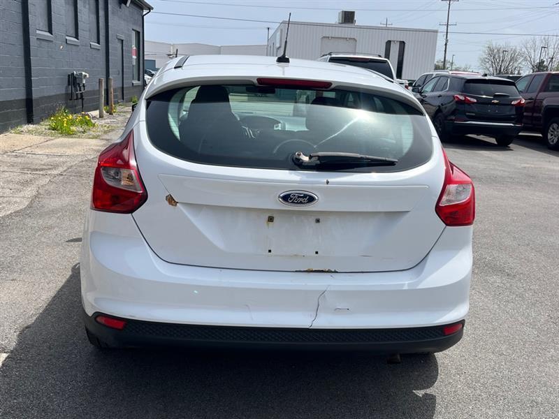 Ford Focus  2014