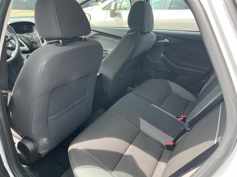 Ford Focus  2014