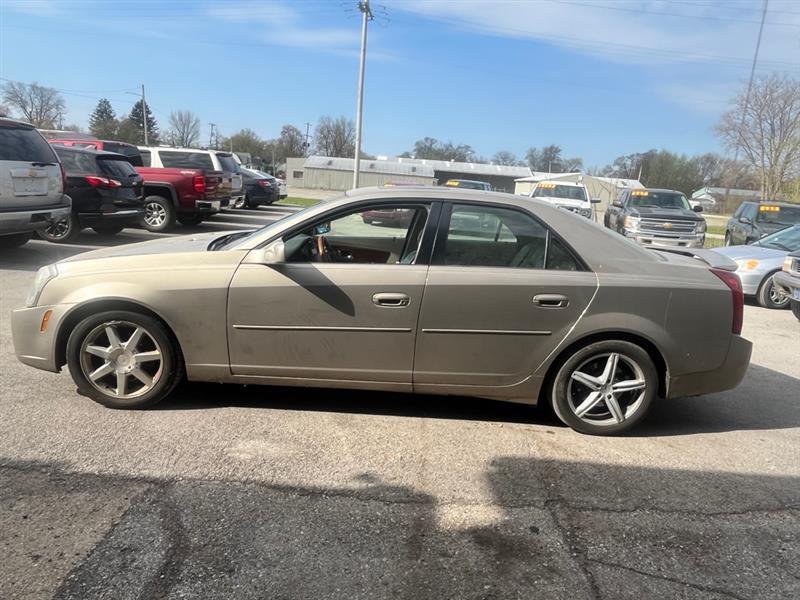 Cadillac CTS  2004