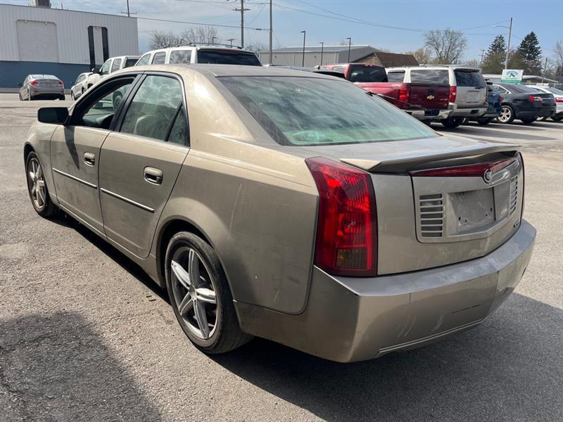 Cadillac CTS  2004