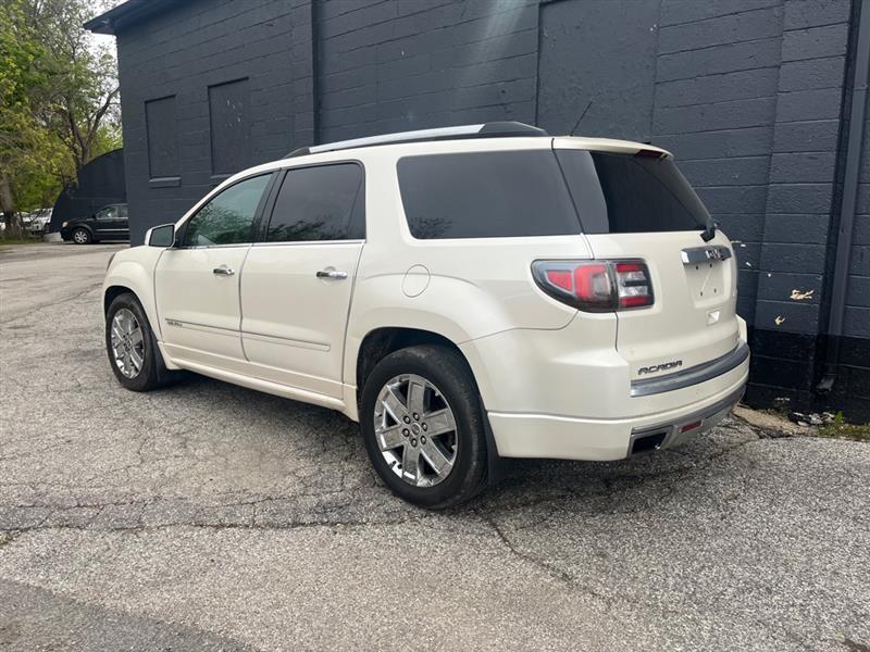 GMC Acadia  2014