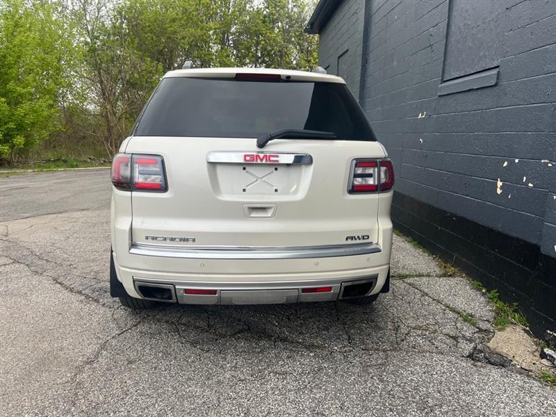 GMC Acadia  2014
