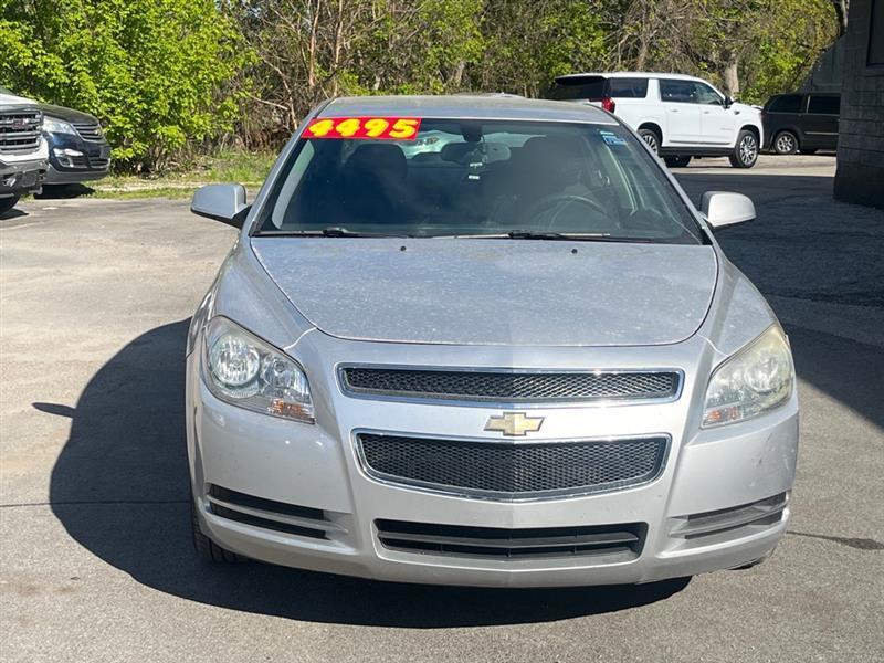 Chevrolet Malibu  2011