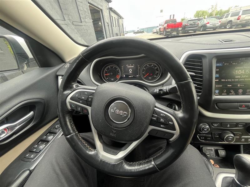Jeep Cherokee  2015