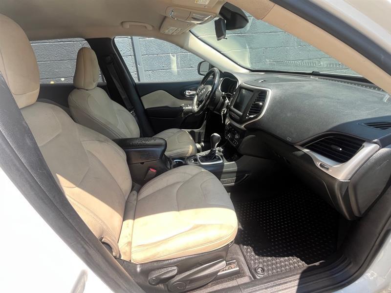 Jeep Cherokee  2015