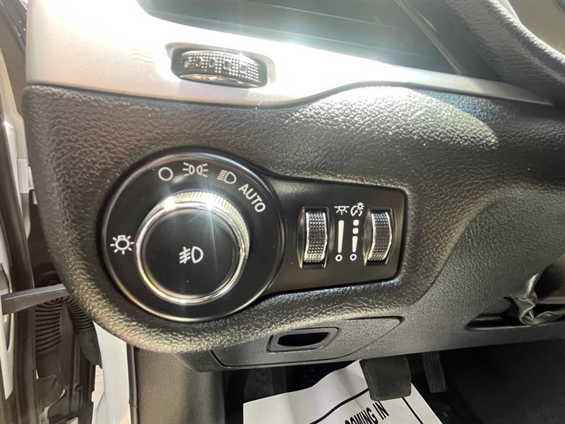 Jeep Cherokee  2015