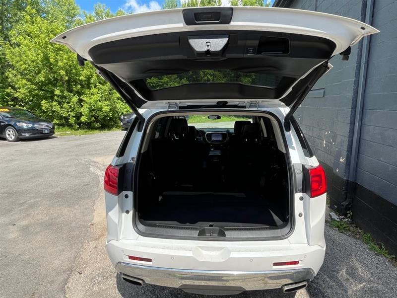 GMC Acadia  2017