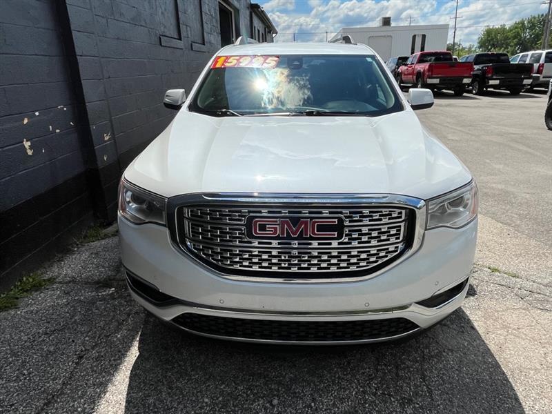 GMC Acadia  2017