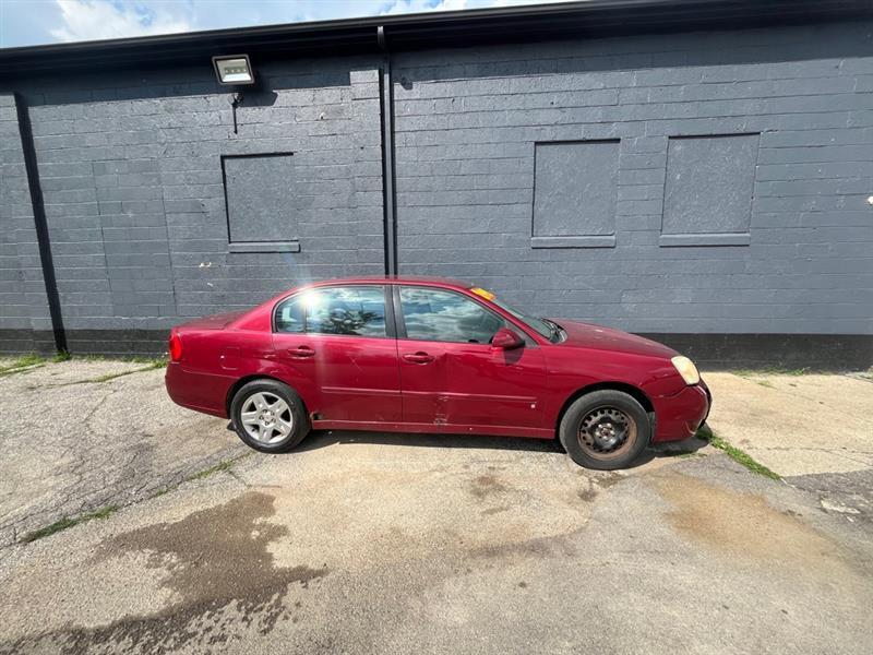 Chevrolet Malibu  2007