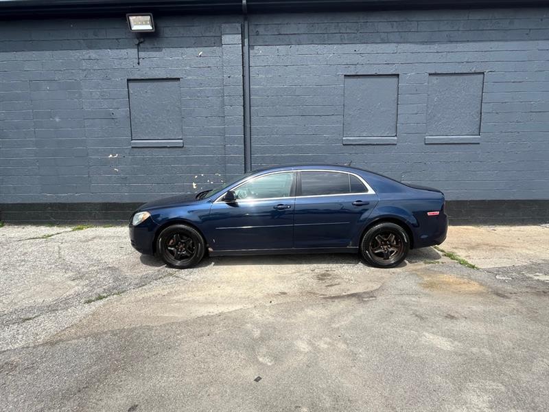 Chevrolet Malibu  2011