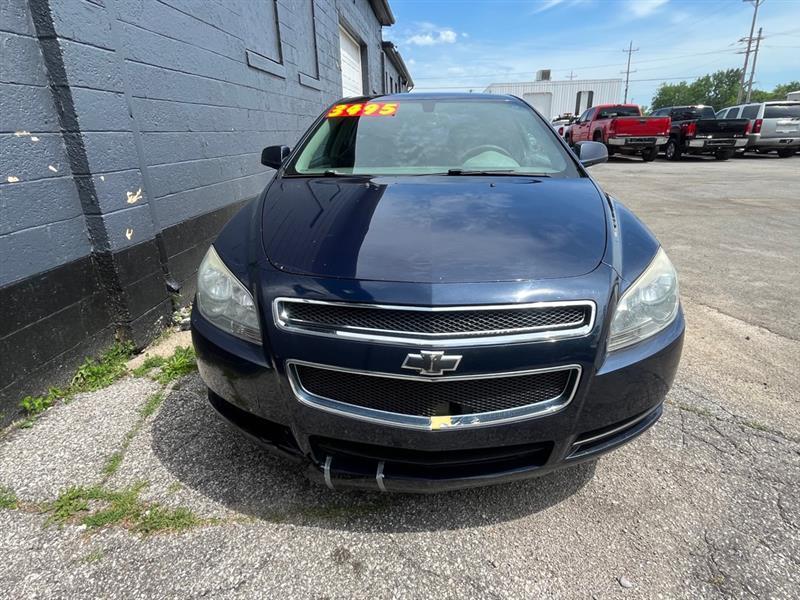 Chevrolet Malibu  2011