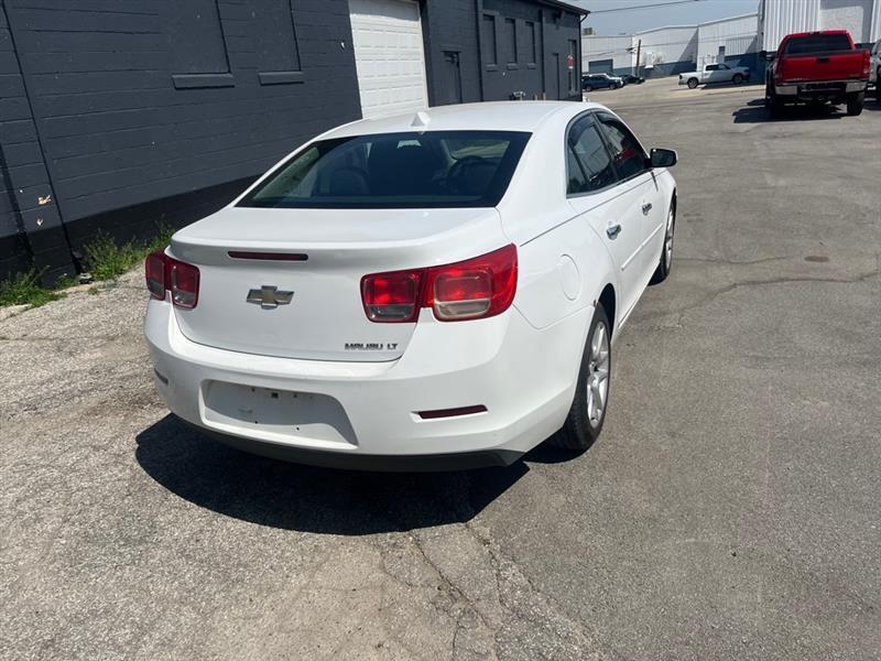 Chevrolet Malibu  2013