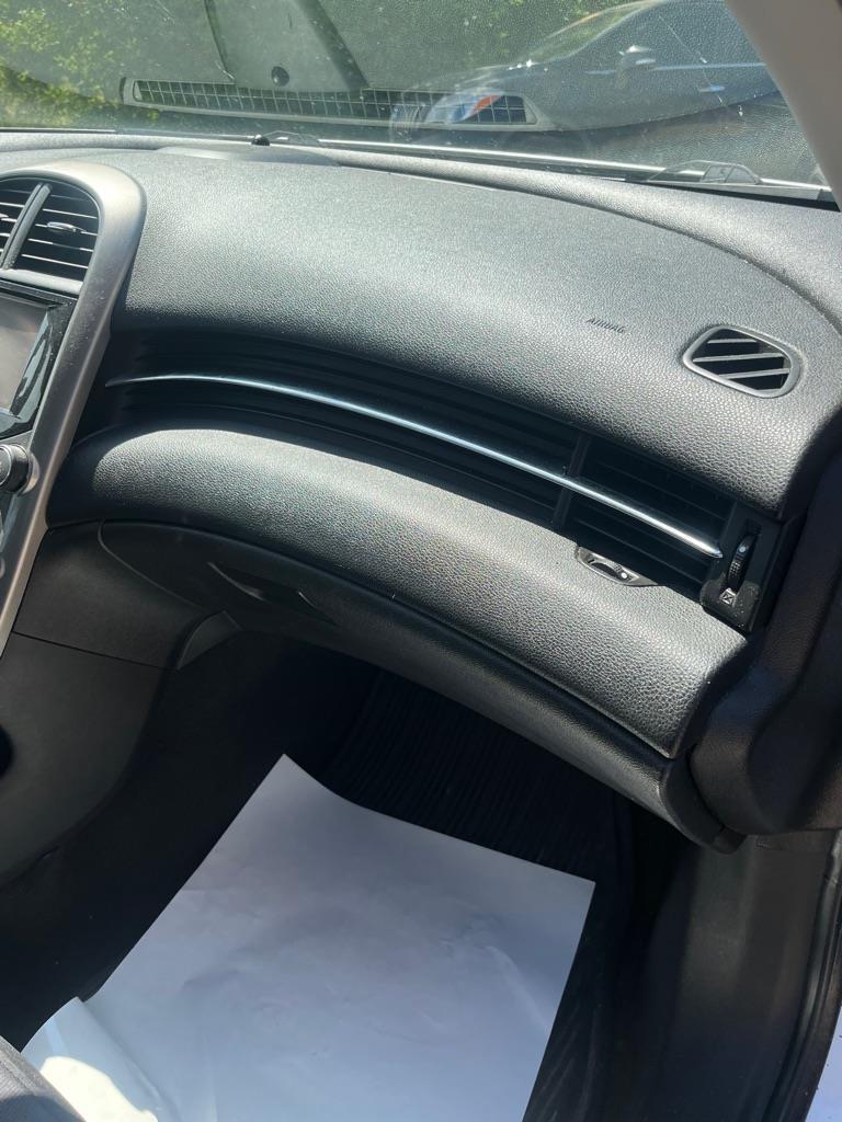 Chevrolet Malibu  2013