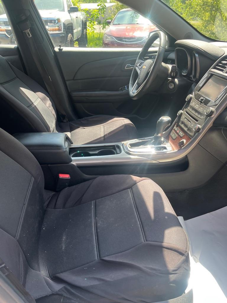 Chevrolet Malibu  2013