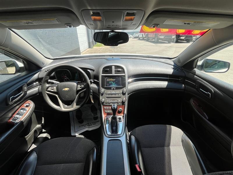 Chevrolet Malibu  2013