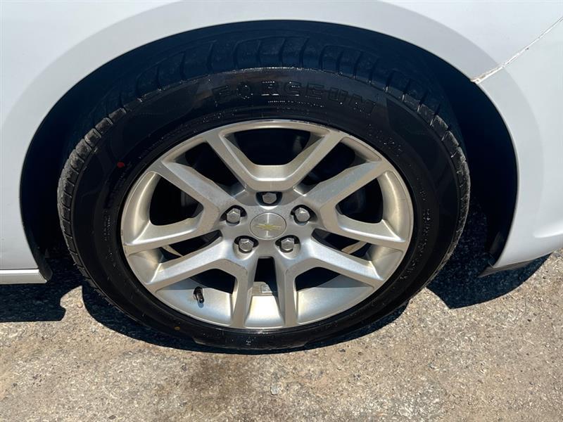 Chevrolet Malibu  2013