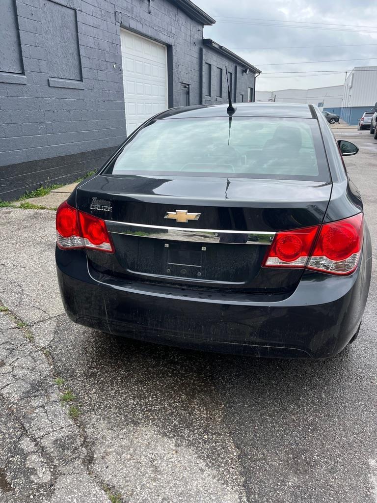 Chevrolet Cruze  2012