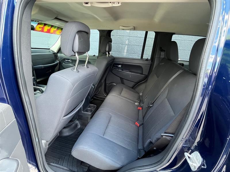 Jeep Liberty  2012