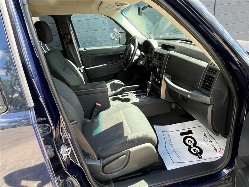 Jeep Liberty  2012