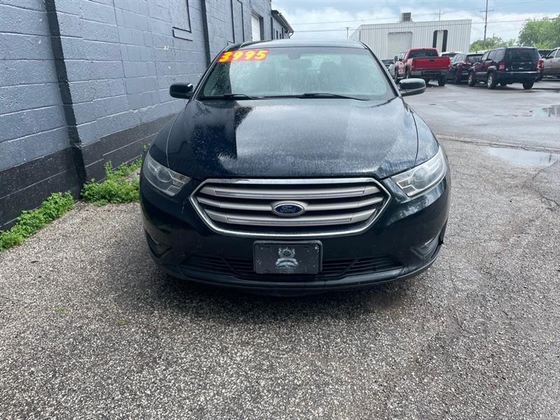Ford Taurus SEL 2015