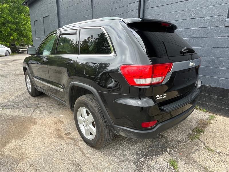 Jeep Grand Cherokee  2012