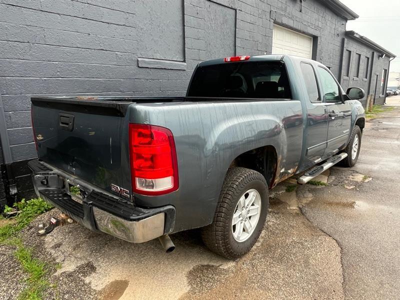 GMC Sierra 1500  2013