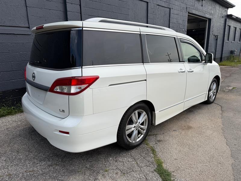 Nissan Quest  2014
