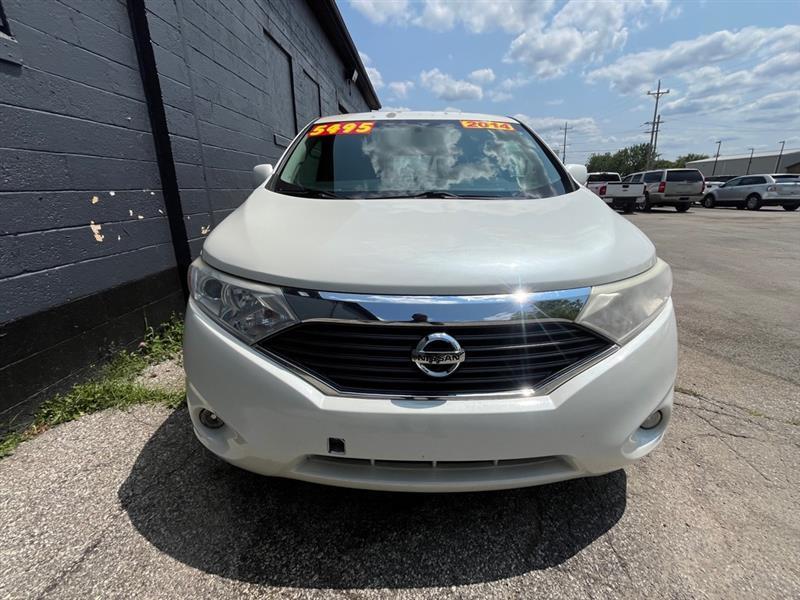 Nissan Quest  2014