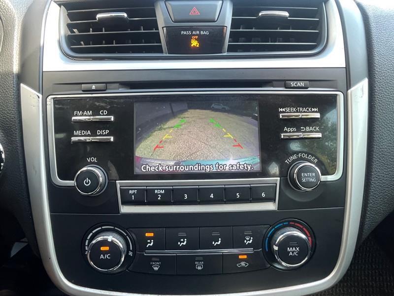 Nissan Altima  2016