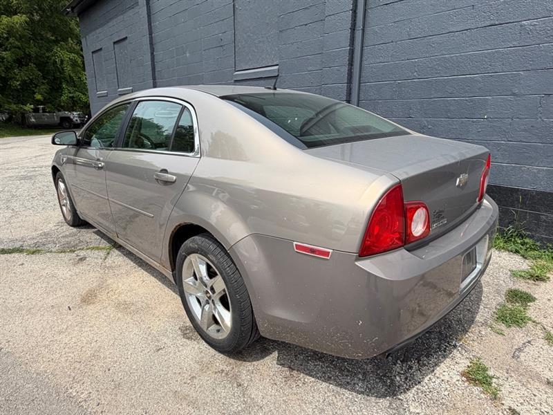 Chevrolet Malibu  2008