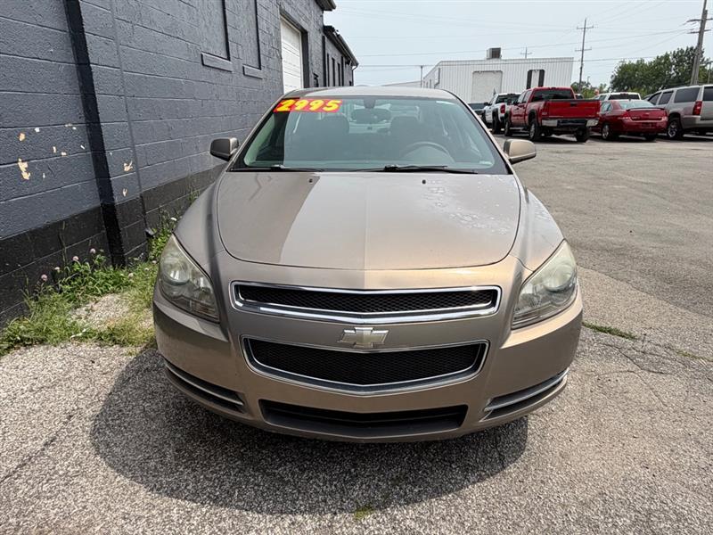 Chevrolet Malibu  2008