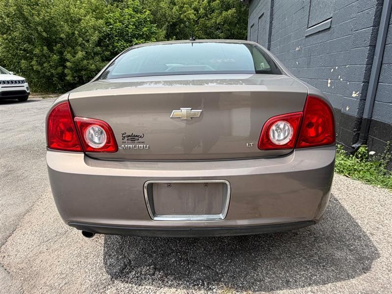 Chevrolet Malibu  2008