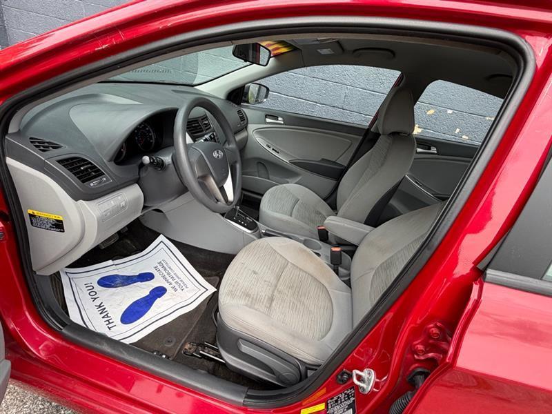 Hyundai Accent  2016