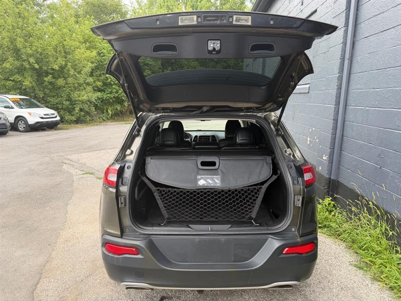 Jeep Cherokee  2016