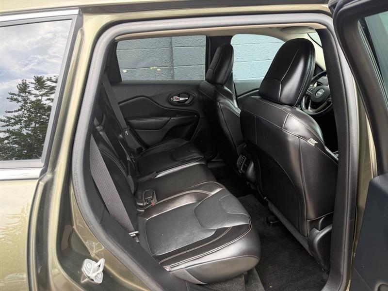 Jeep Cherokee  2016