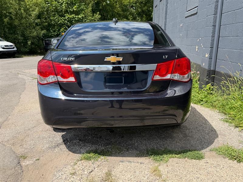 Chevrolet Cruze Limited 4dr Sdn Auto LT w/1LT 2016