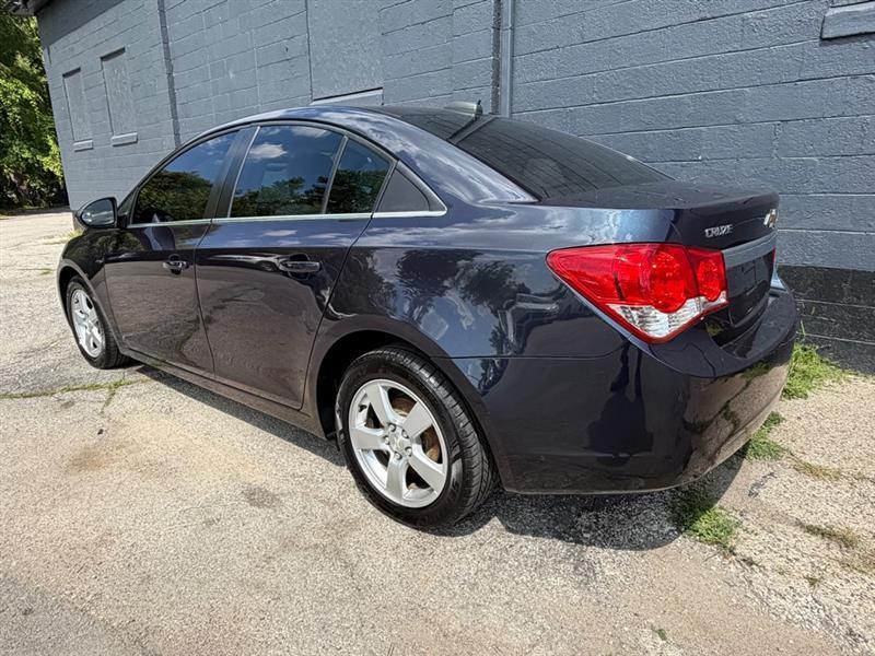 Chevrolet Cruze Limited 4dr Sdn Auto LT w/1LT 2016