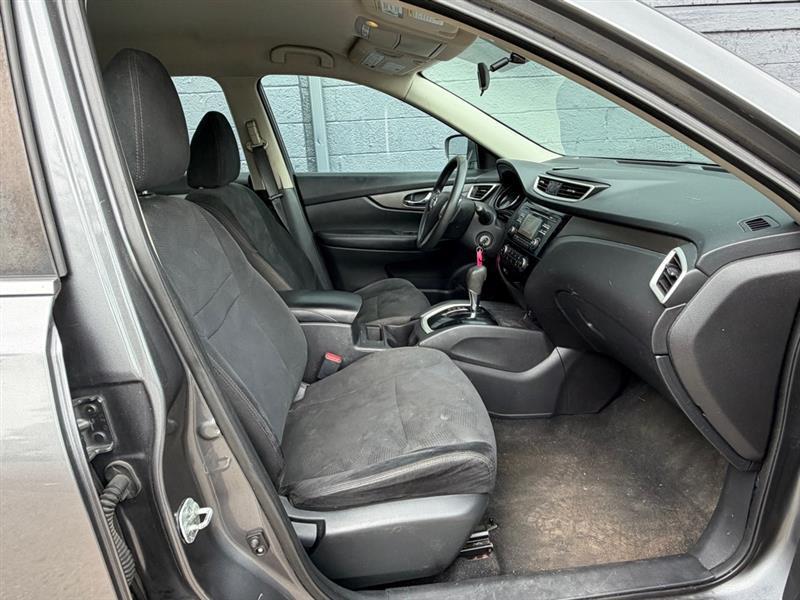 Nissan Rogue  2016