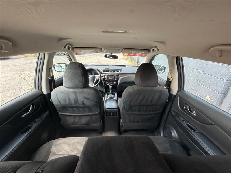 Nissan Rogue  2016