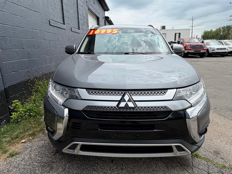 Mitsubishi Outlander SE S-AWC 2020
